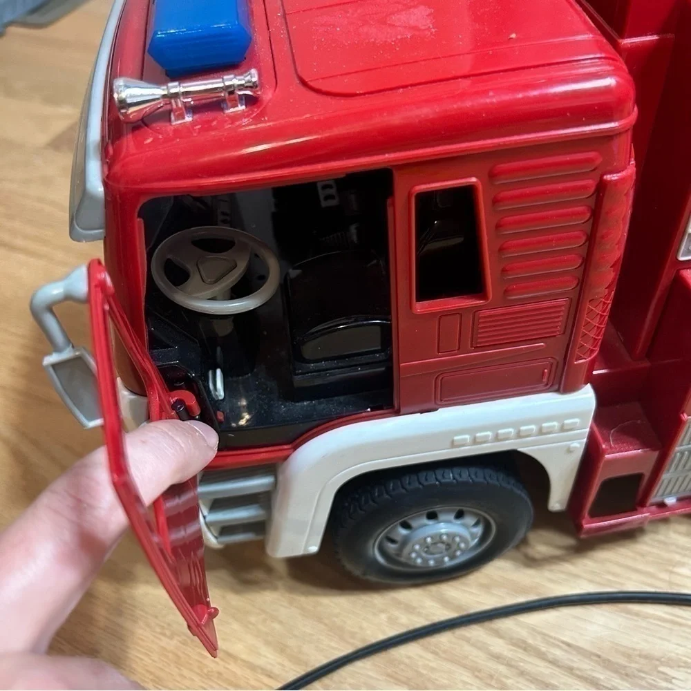 Driven by Battat Bright Red & White Fire Truck Toy Vehicle Lights 24 Ladder